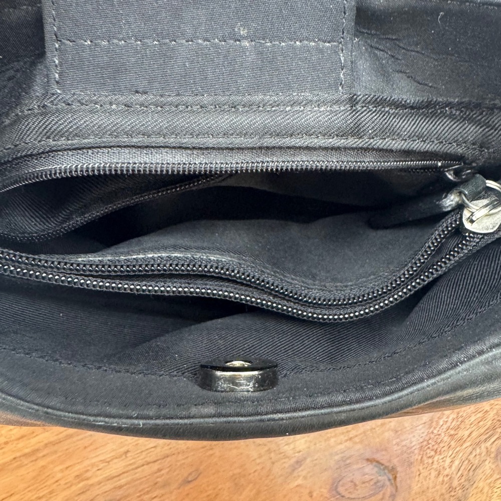 VTG Fossil Black Leather Shoulder Bag Purse Y2K‎ Flap Pocket Zip Organizer - Picture 5 of 7